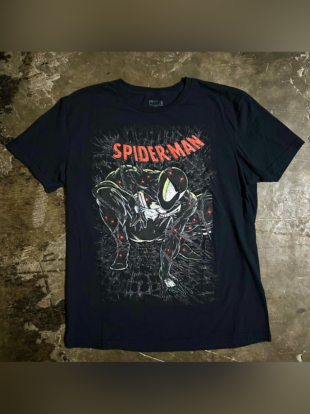 MEDIUM Spider-man Symbiote graphic tee